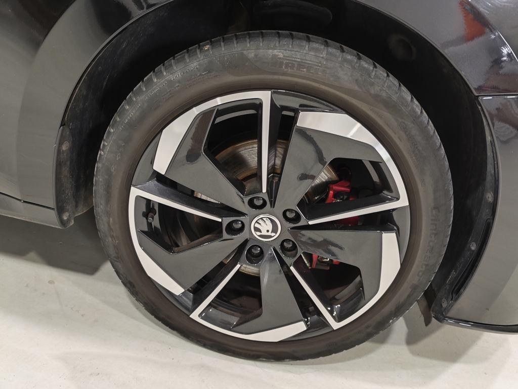 Skoda Octavia 2.0 TDI RS 4x4 DSG 147 kW (200 CV) - 7