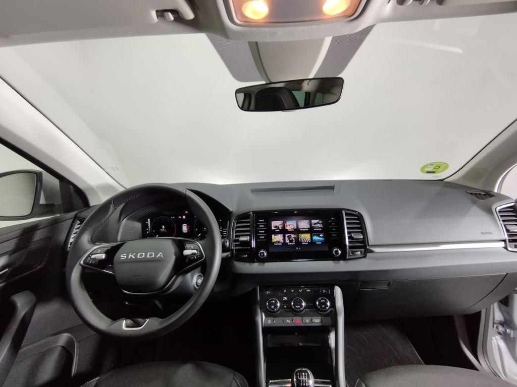 Skoda Karoq 1.0 TSI Selection 85 kW (116 CV) - 3