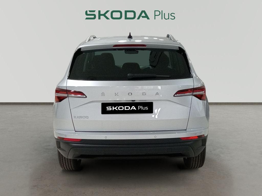 Skoda Karoq 1.5 TSI ACT Selection DSG 110 kW (150 CV) - 10