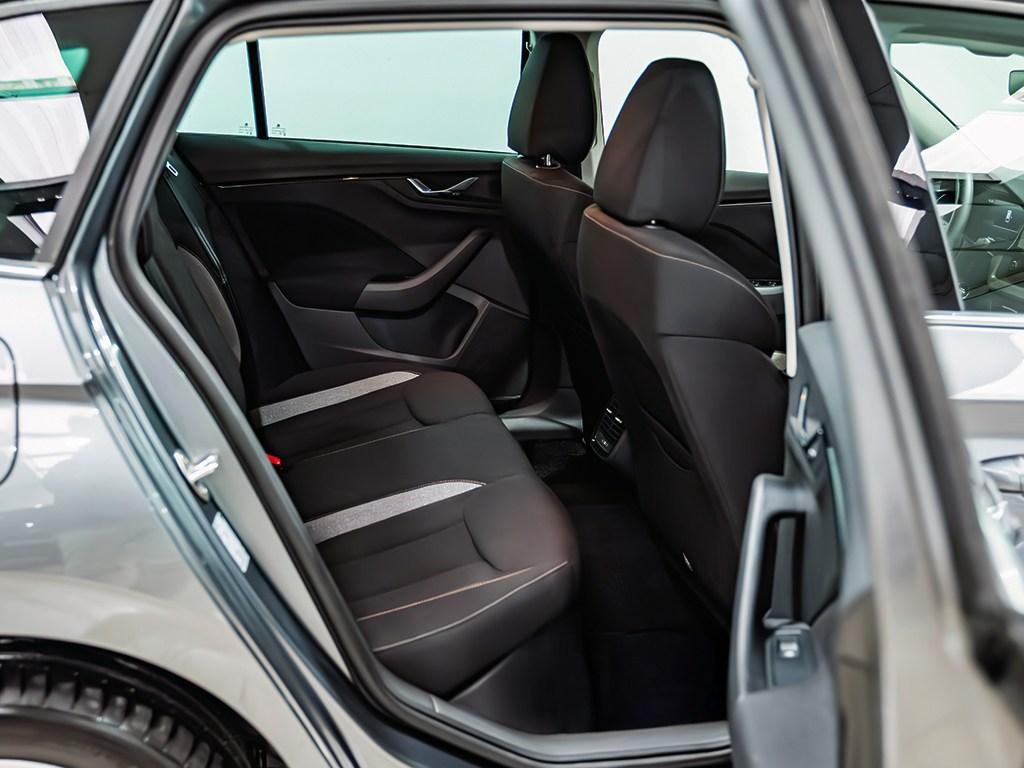 Skoda Scala 1.0 TSI Selection 85 kW (115 CV) - 5