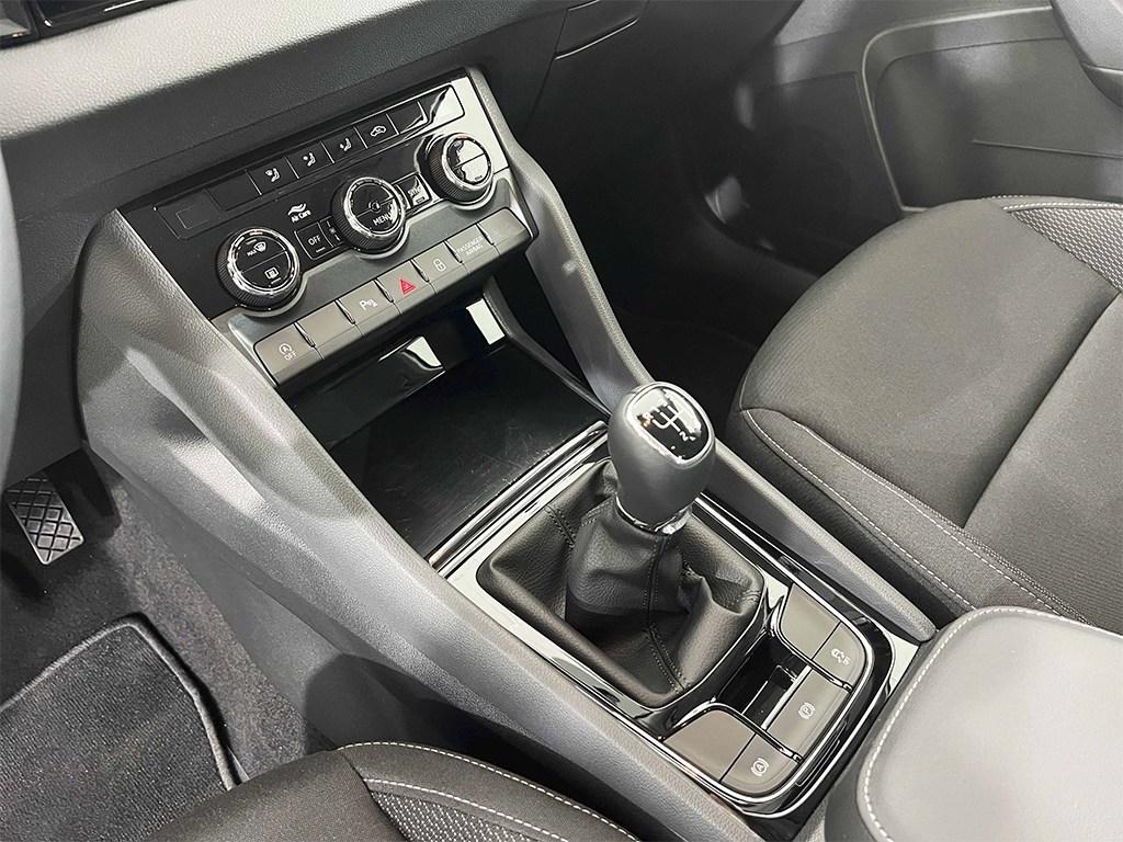 Skoda Karoq 1.5 TSI ACT Selection 110 kW (150 CV) - 10