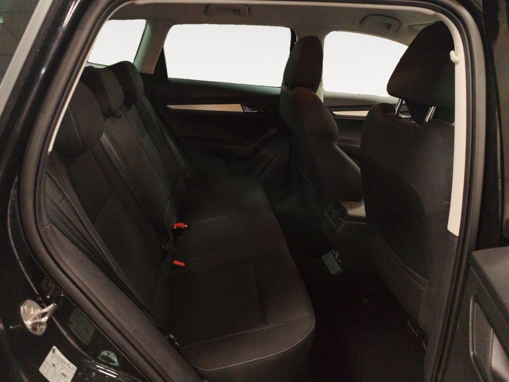 Skoda Karoq 1.5 TSI ACT Selection DSG 110 kW (150 CV) - 5