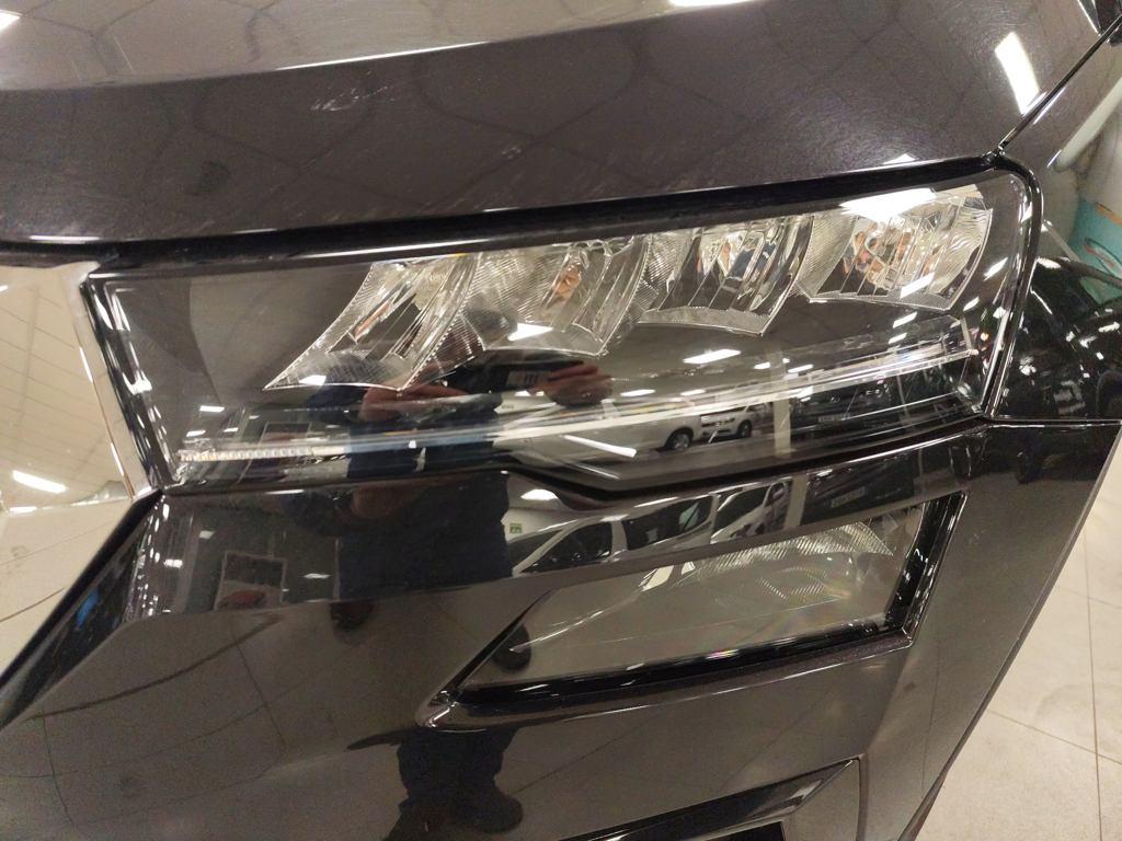 Skoda Karoq 1.5 TSI ACT Selection DSG 110 kW (150 CV) - 8