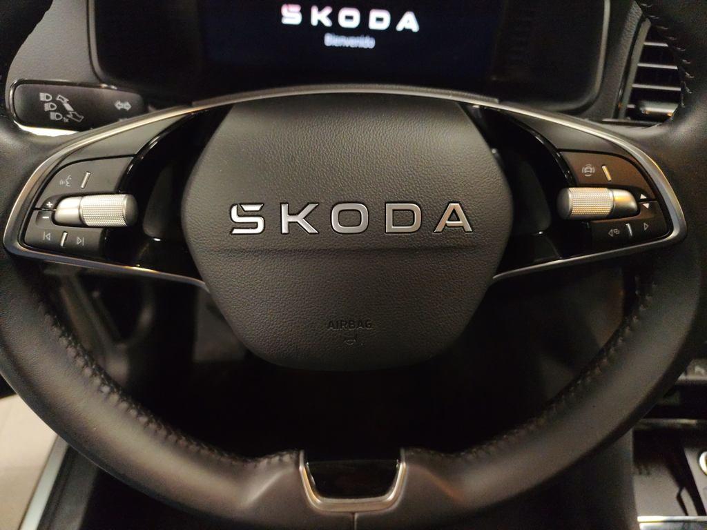 Skoda Karoq 1.5 TSI ACT Selection DSG 110 kW (150 CV) - 10