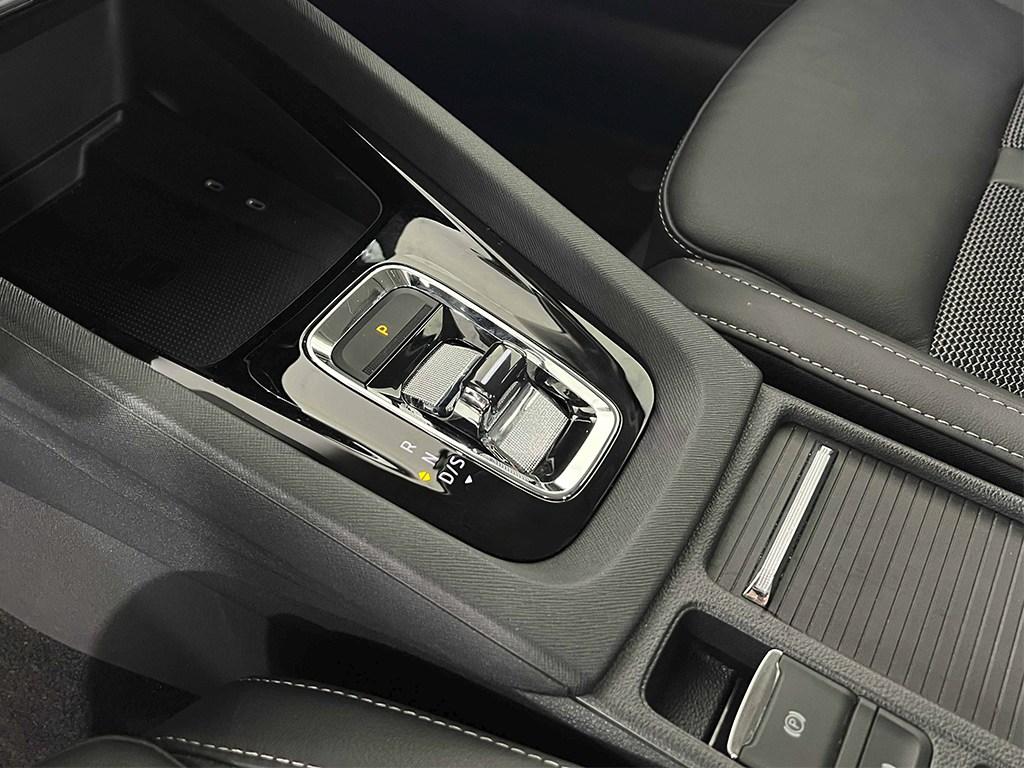 Skoda Octavia 1.5 TSI m-HEV Selection DSG 110 kW (150 CV) - 10