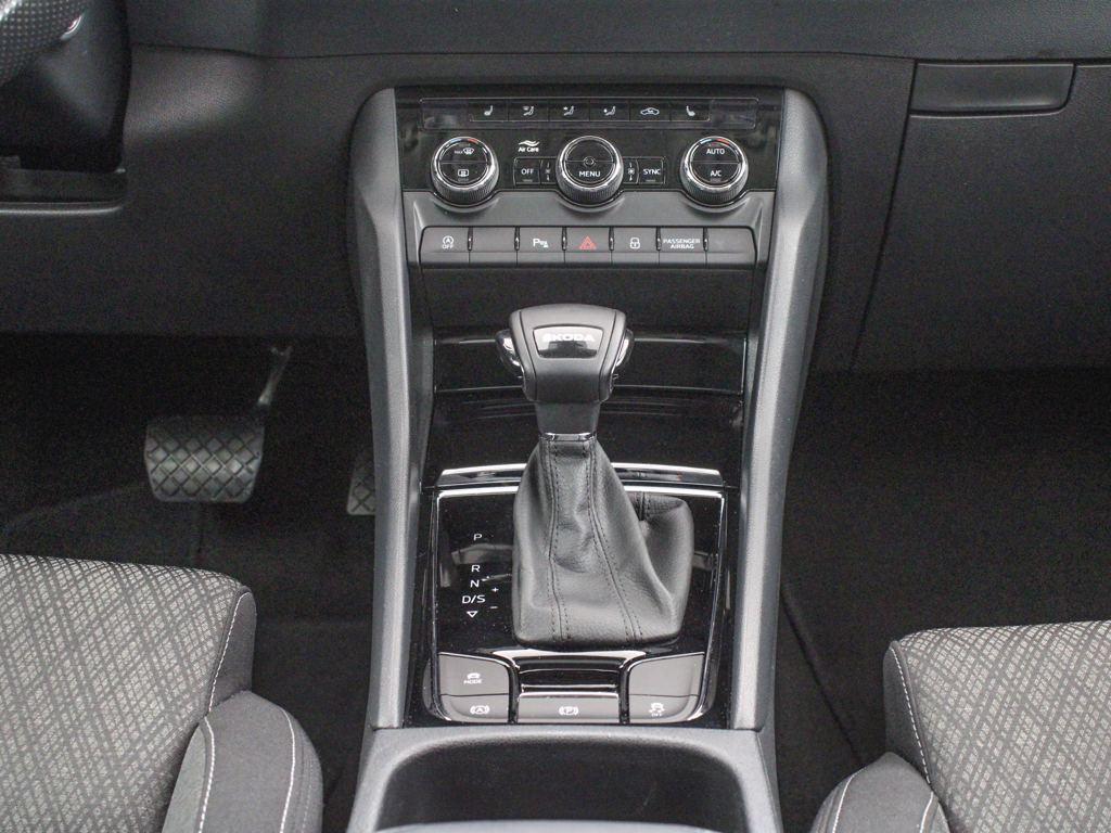 Skoda Karoq 2.0 TDI Style DSG 85 kW (115 CV) - 9