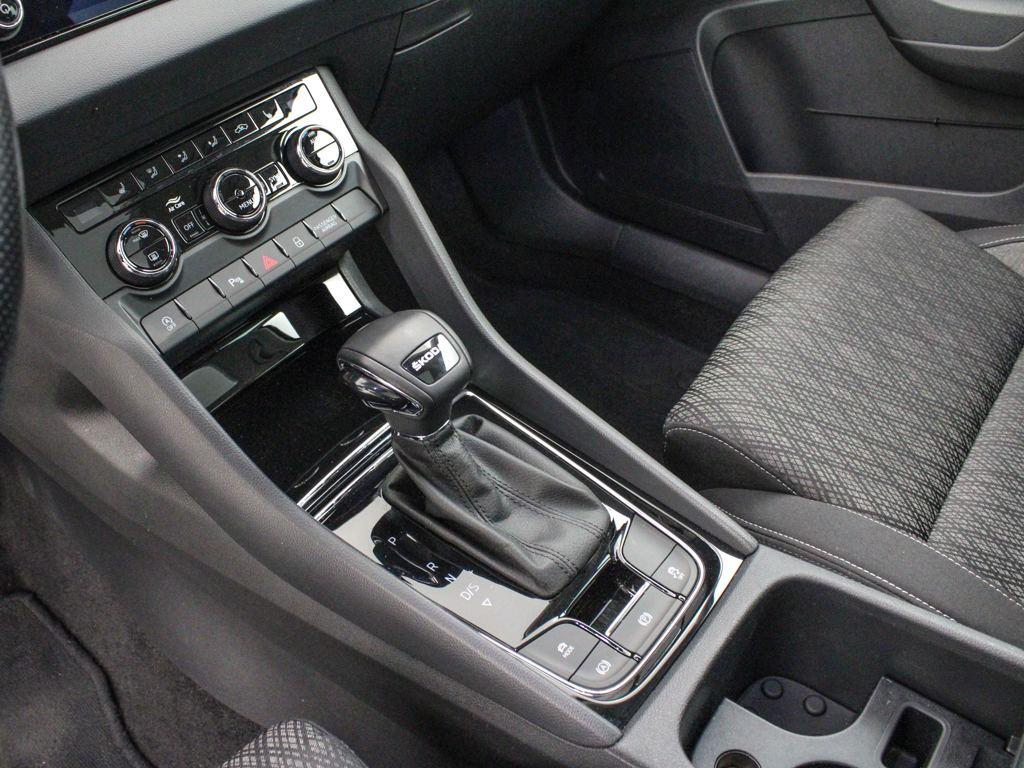 Skoda Karoq 2.0 TDI Style DSG 85 kW (115 CV) - 10