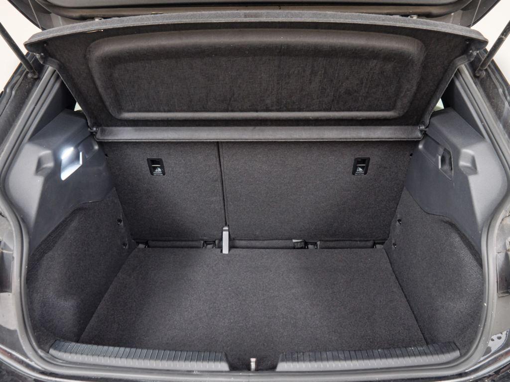 CUPRA Born 62 kWh 150 kW (204 CV) - 6