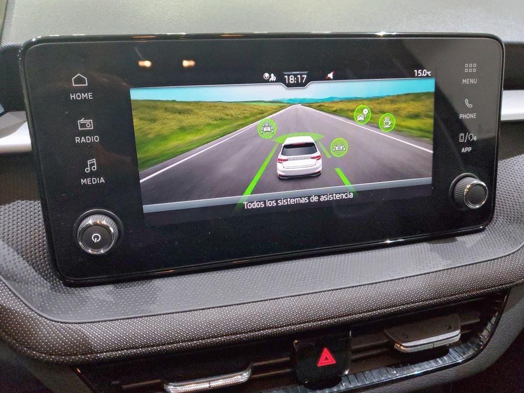 Skoda Fabia 1.0 TSI Selection 70 kW (95 CV) - 8