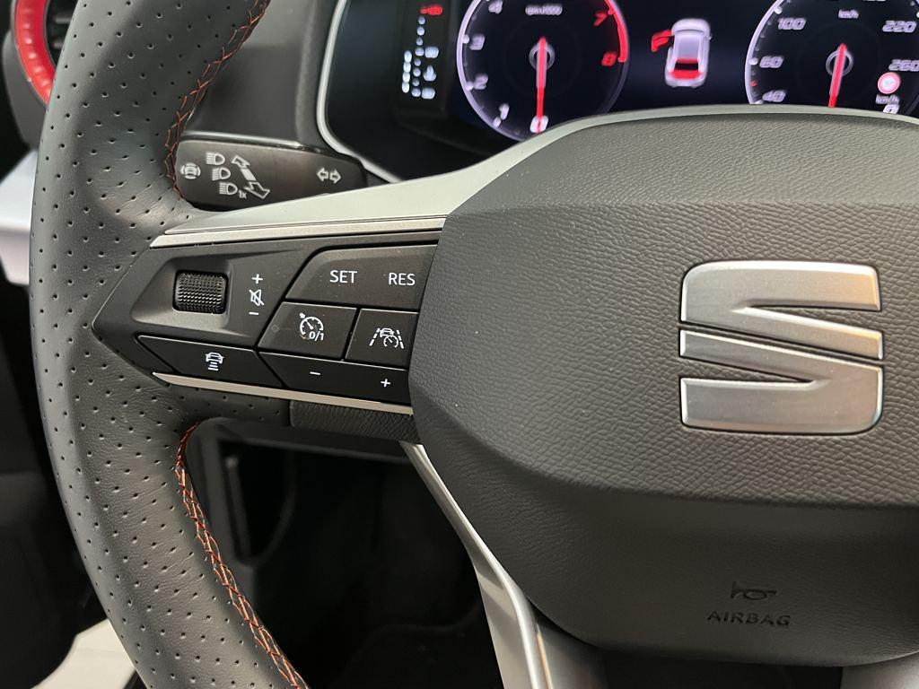 SEAT Ibiza 1.0 TSI S&S FR 40 Aniversario 85 kW (115 CV) - 12