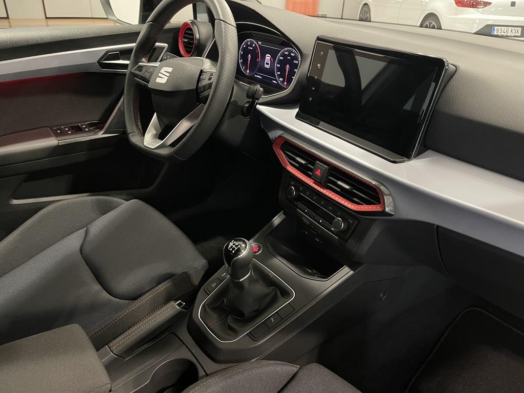 SEAT Ibiza 1.0 TSI FR Plus 81 kW (110 CV) - 9