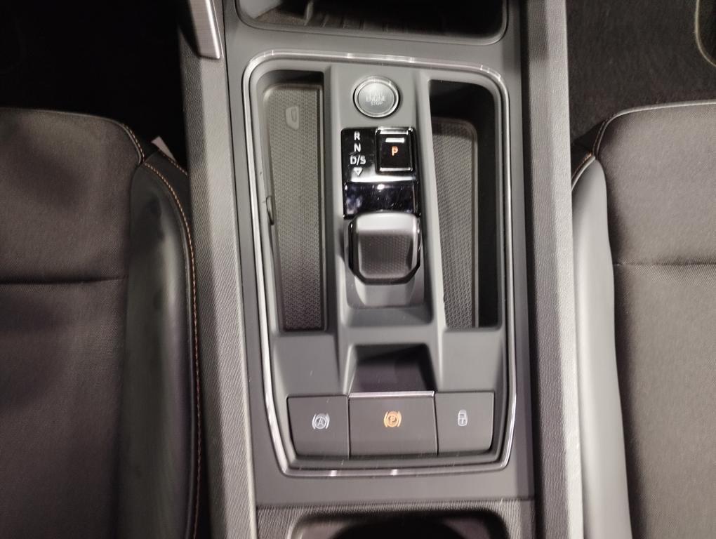 CUPRA Formentor 1.4 e-Hybrid DSG 150 kW (204 CV) - 17