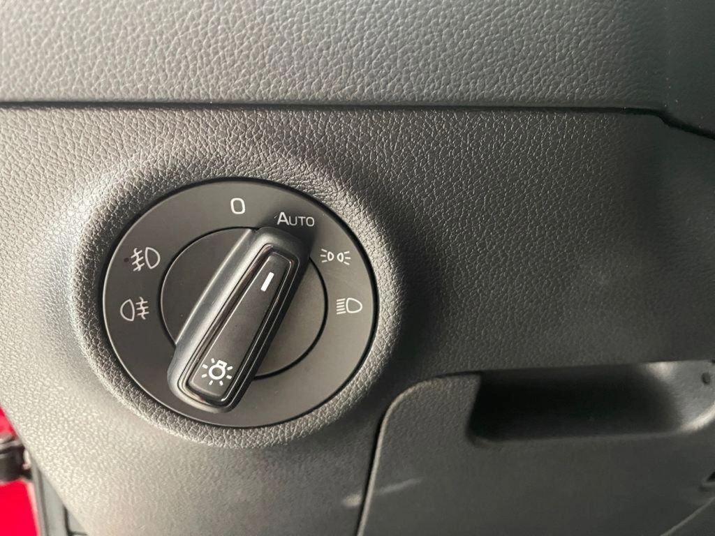 Skoda Karoq 2.0 TDI Design 85 kW (115 CV) - 9