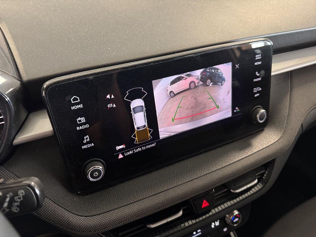 Skoda Fabia 1.0 TSI Selection DSG 85 kW (115 CV) - 14