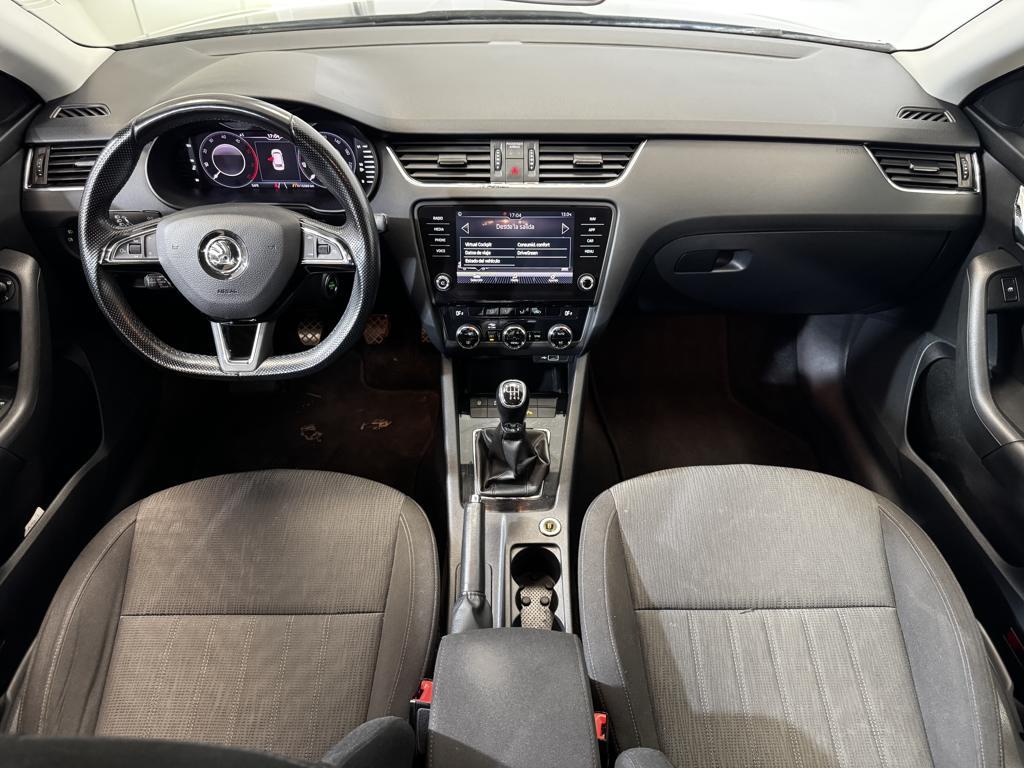 Skoda Octavia Combi 2.0 TDI CR Style 110 kW (150 CV) - 3