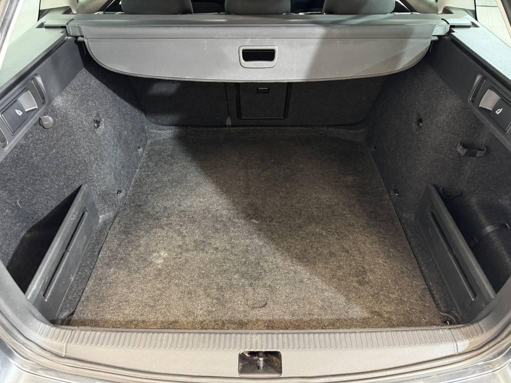 Skoda Octavia Combi 2.0 TDI CR Style 110 kW (150 CV) - 6