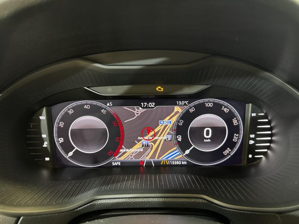 Skoda Octavia Combi 2.0 TDI CR Style 110 kW (150 CV) - 11