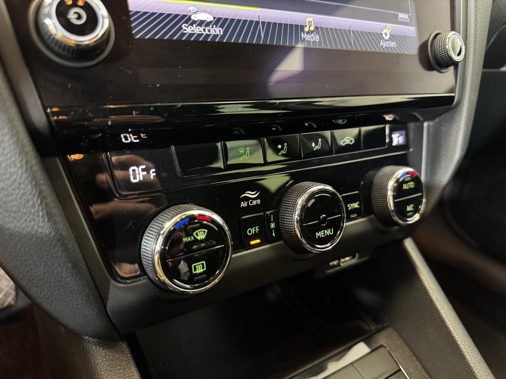 Skoda Octavia Combi 2.0 TDI CR Style 110 kW (150 CV) - 18