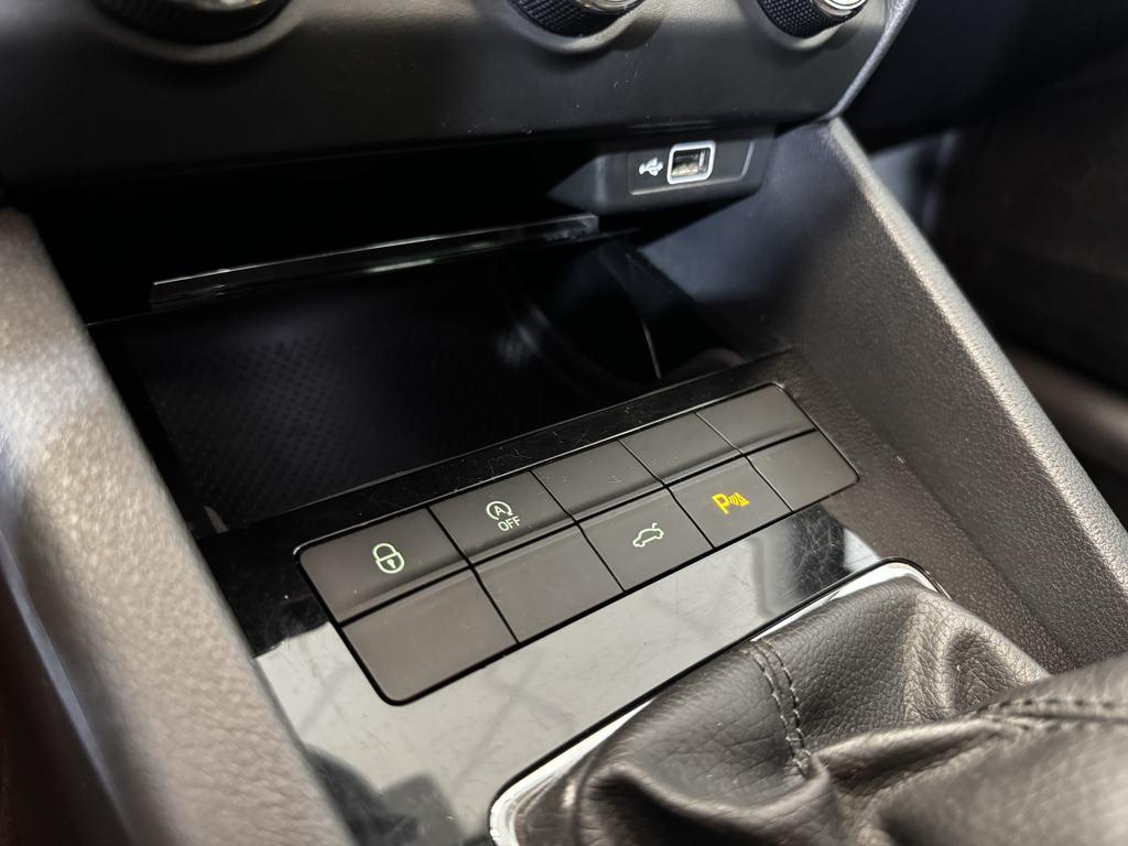 Skoda Octavia Combi 2.0 TDI CR Style 110 kW (150 CV) - 19