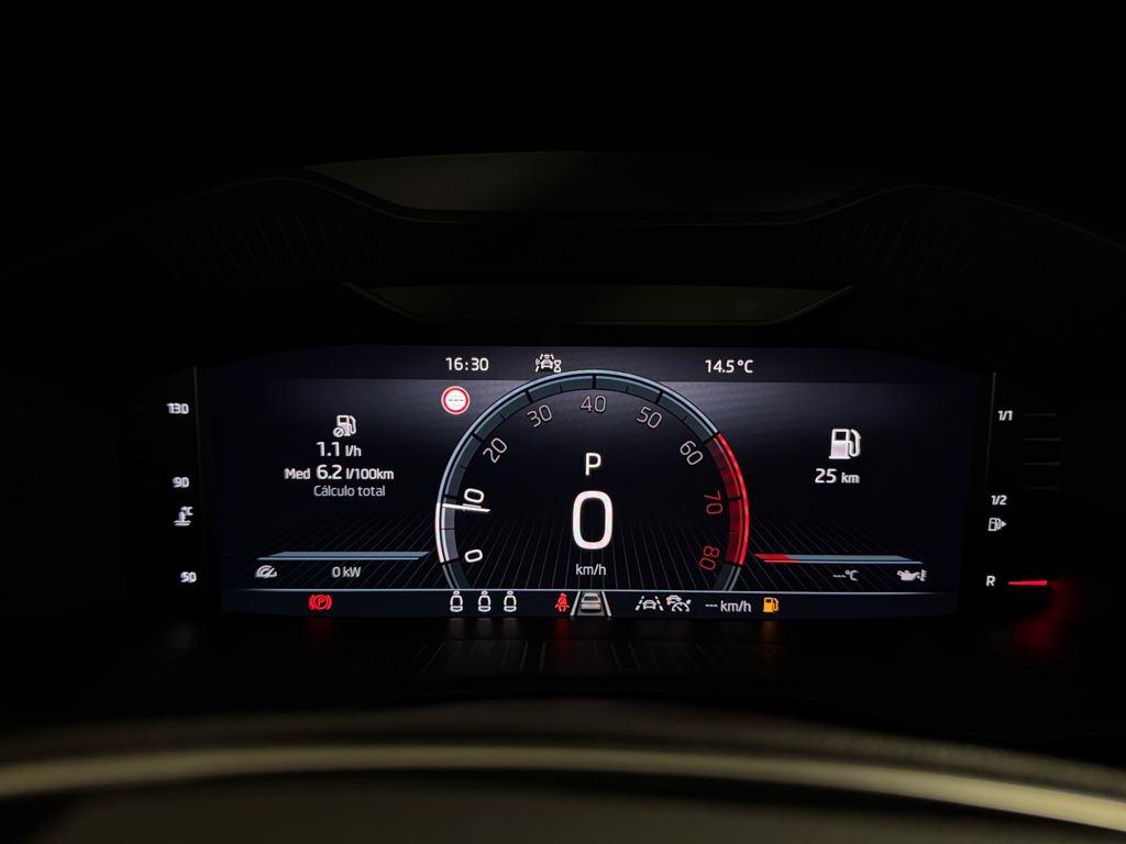 Skoda Karoq 1.5 TSI ACT Selection DSG 110 kW (150 CV) - 10