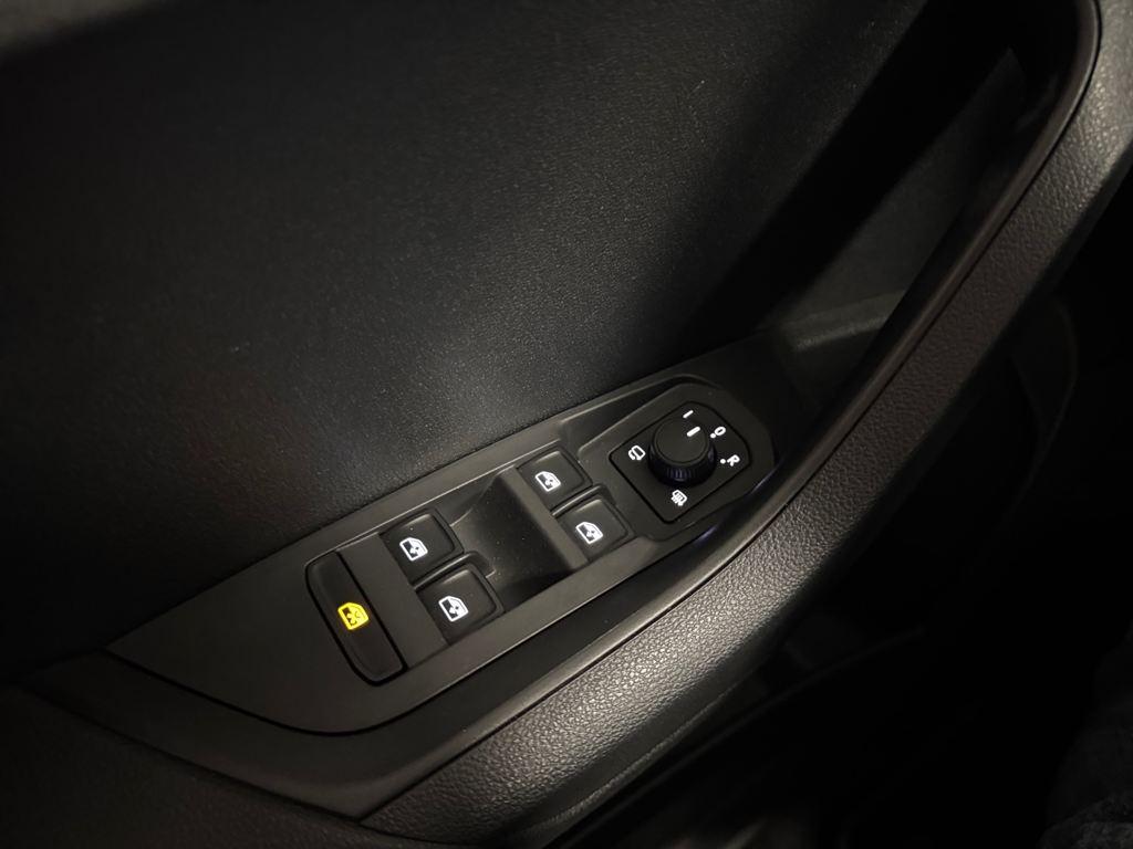 Skoda Karoq 1.5 TSI ACT Selection DSG 110 kW (150 CV) - 15