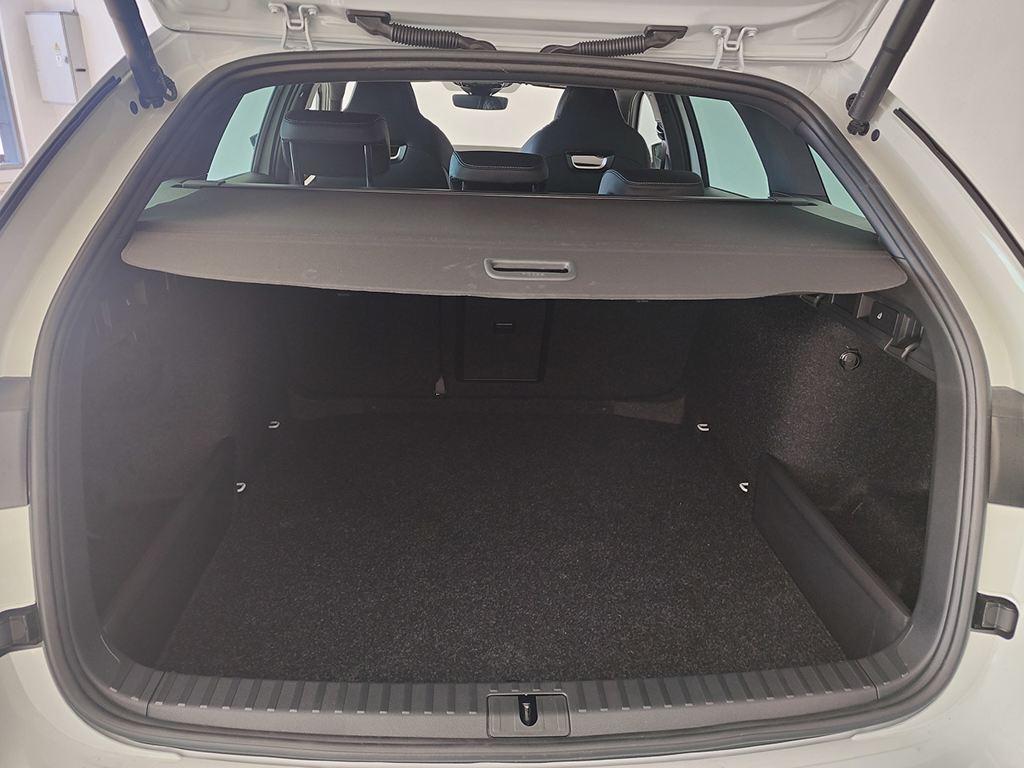 Skoda Octavia Combi 1.5 TSI m-HEV Sportline DSG 110 kW (150 CV) - 6