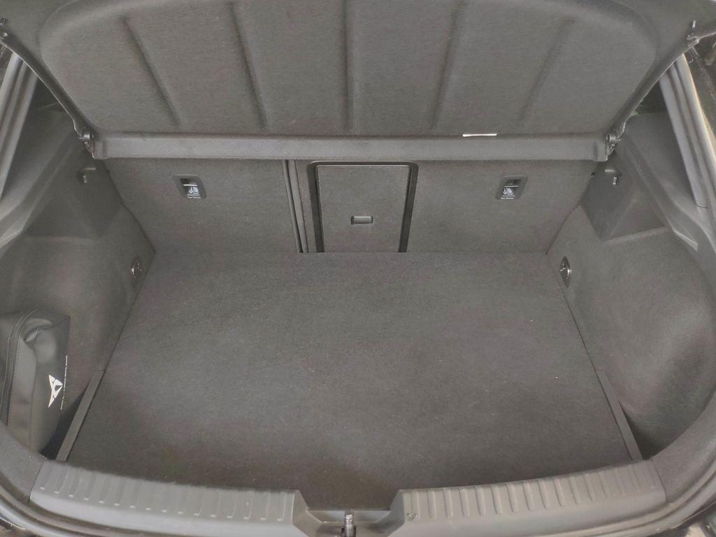 CUPRA León 1.5 TSI e-Hybrid 150 kW (204 CV) DSG - 6