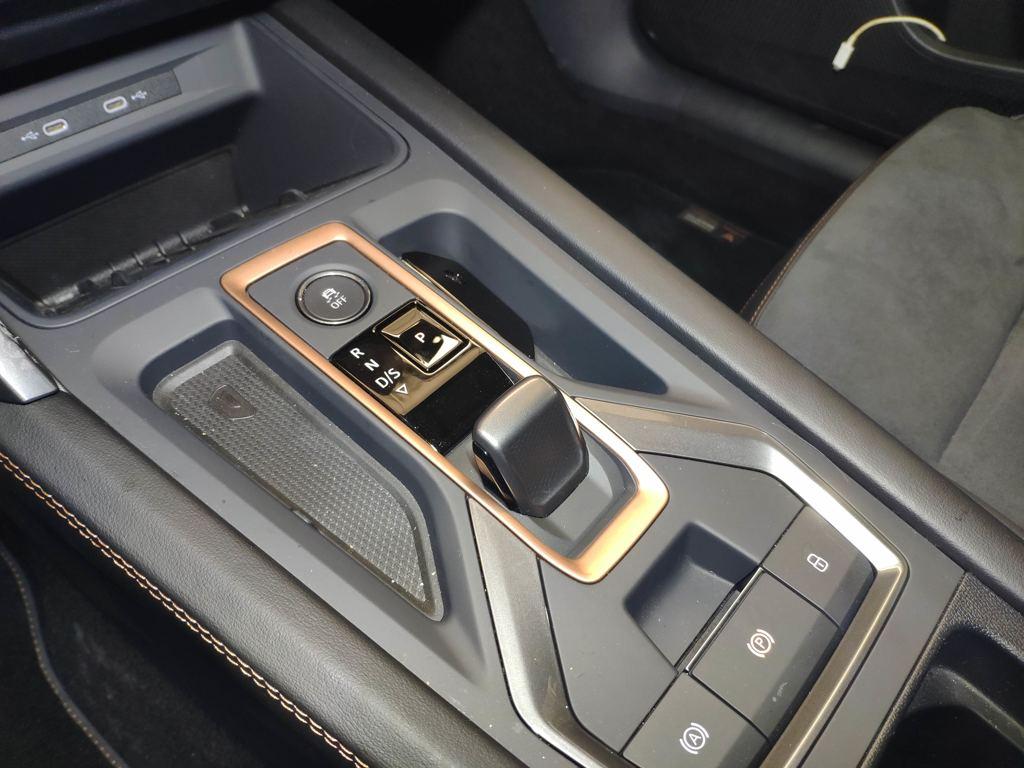 CUPRA León 1.5 TSI e-Hybrid 150 kW (204 CV) DSG - 11