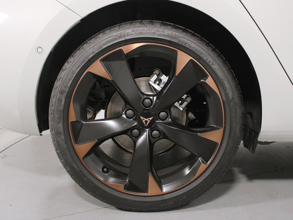 CUPRA León 1.5 eTSI DSG 110 kW (150 CV) - 7