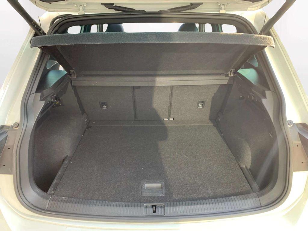 Volkswagen Tiguan R 2.0 TSI 4Motion 235 kW (320 CV) DSG - 6