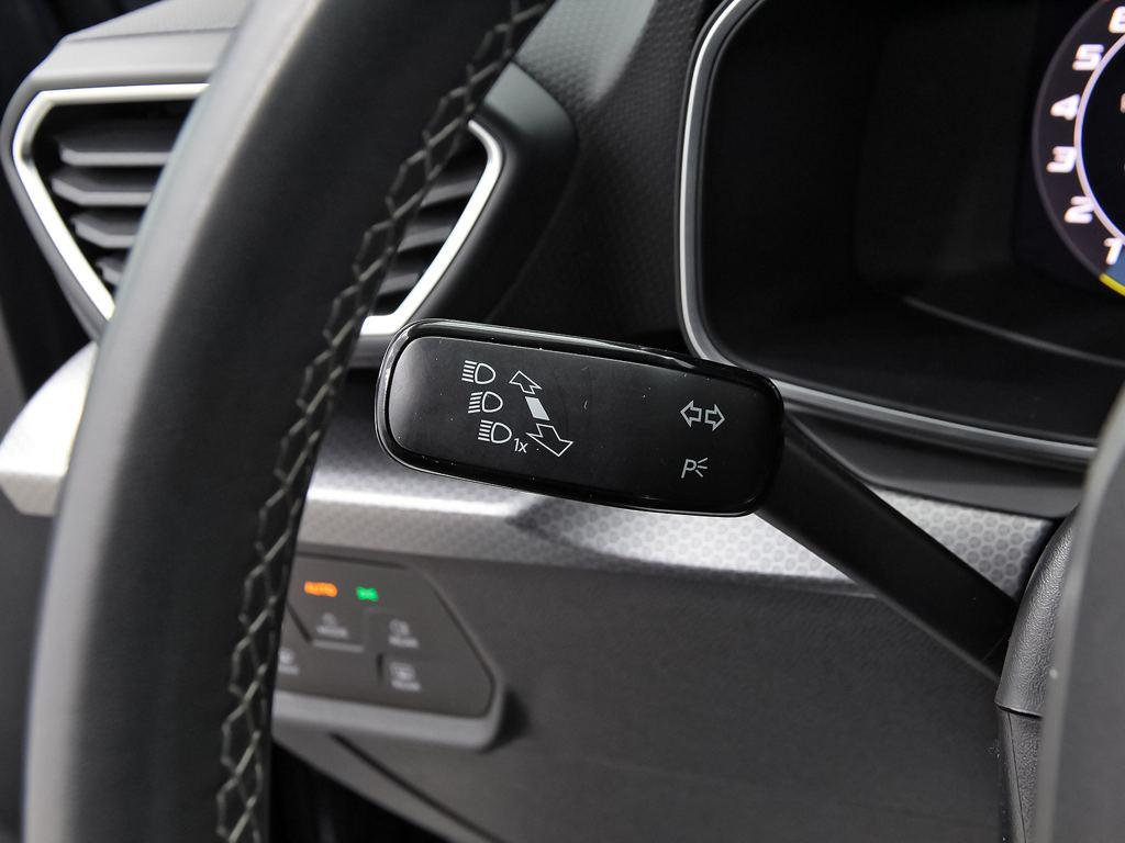 SEAT León 1.5 TSI S&S Style 25 Aniversario 85 kW (116 CV) - 12