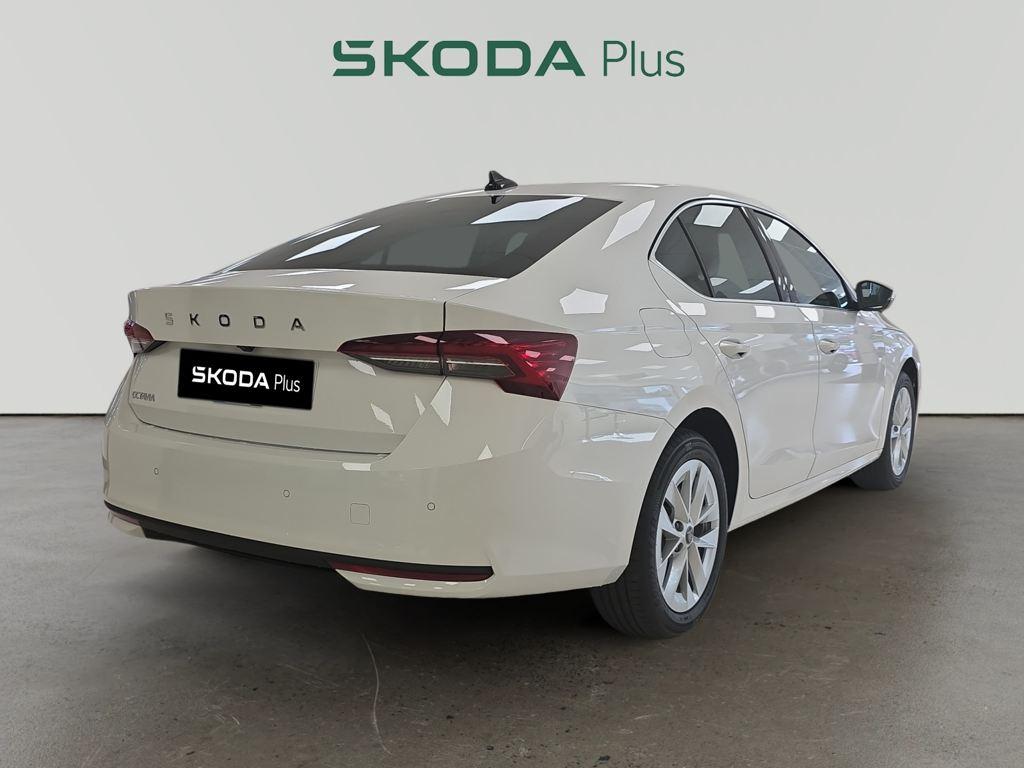 Skoda Octavia 2.0 TDI Design DSG 110 kW (150 CV) - 8