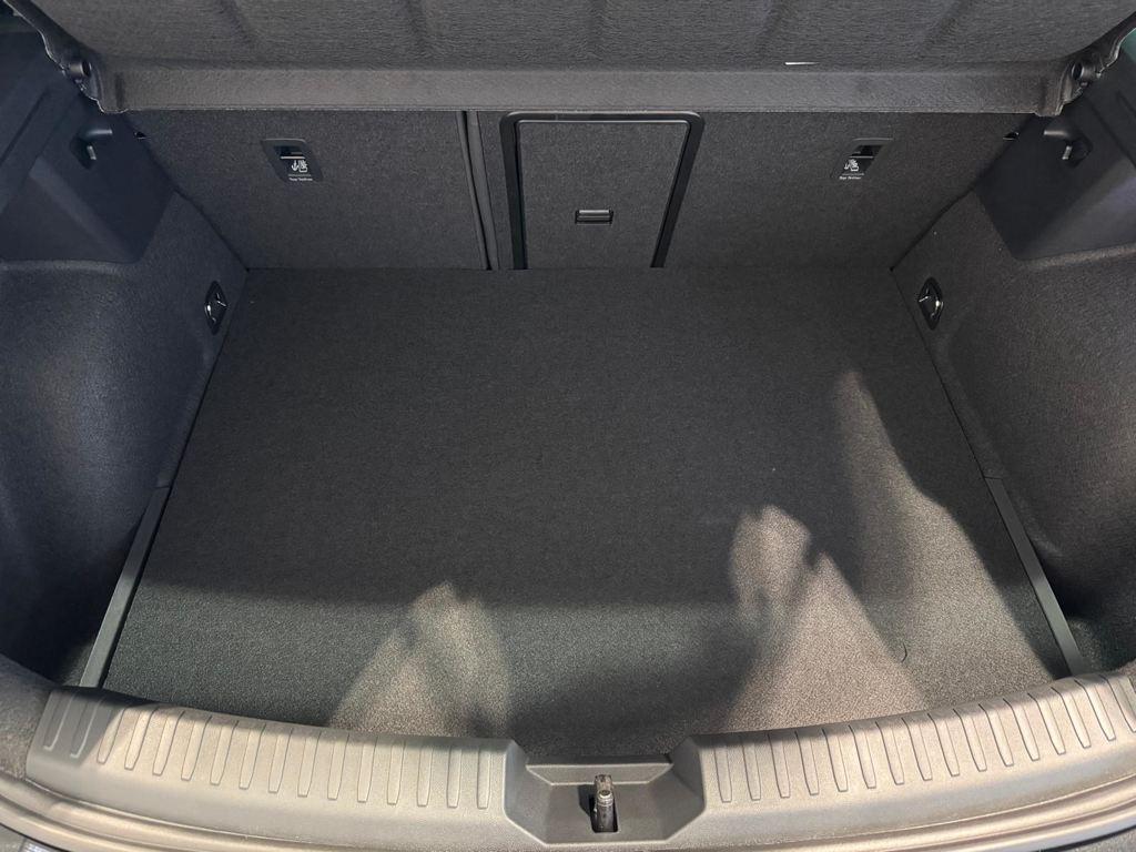 SEAT León 1.5 TSI e-Hybrid FR XM DSG 150 kW (204 CV) - 12