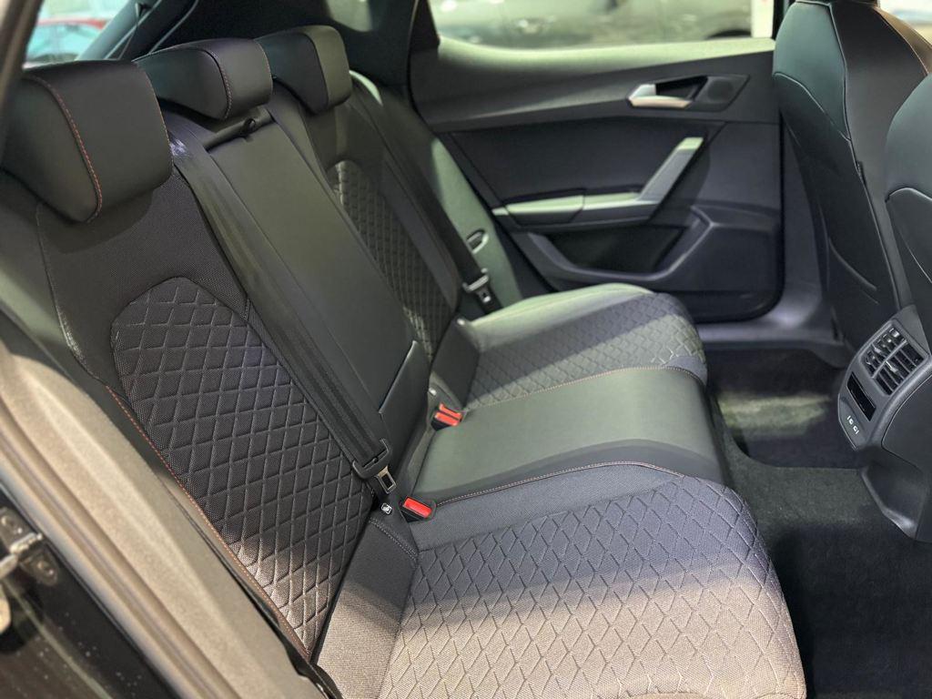 CUPRA León 1.5 TSI e-Hybrid 150 kW (204 CV) DSG - 5