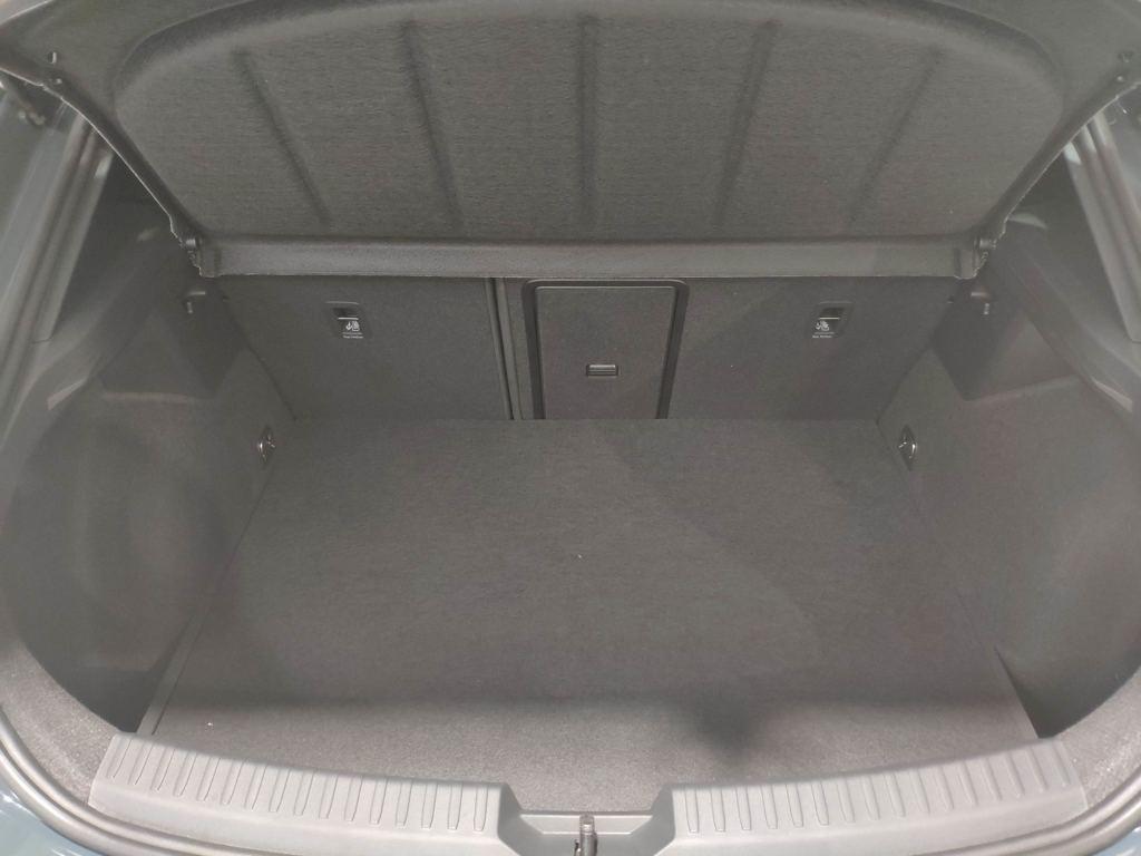 SEAT León 1.5 TSI e-Hybrid FR XM DSG 150 kW (204 CV) - 6