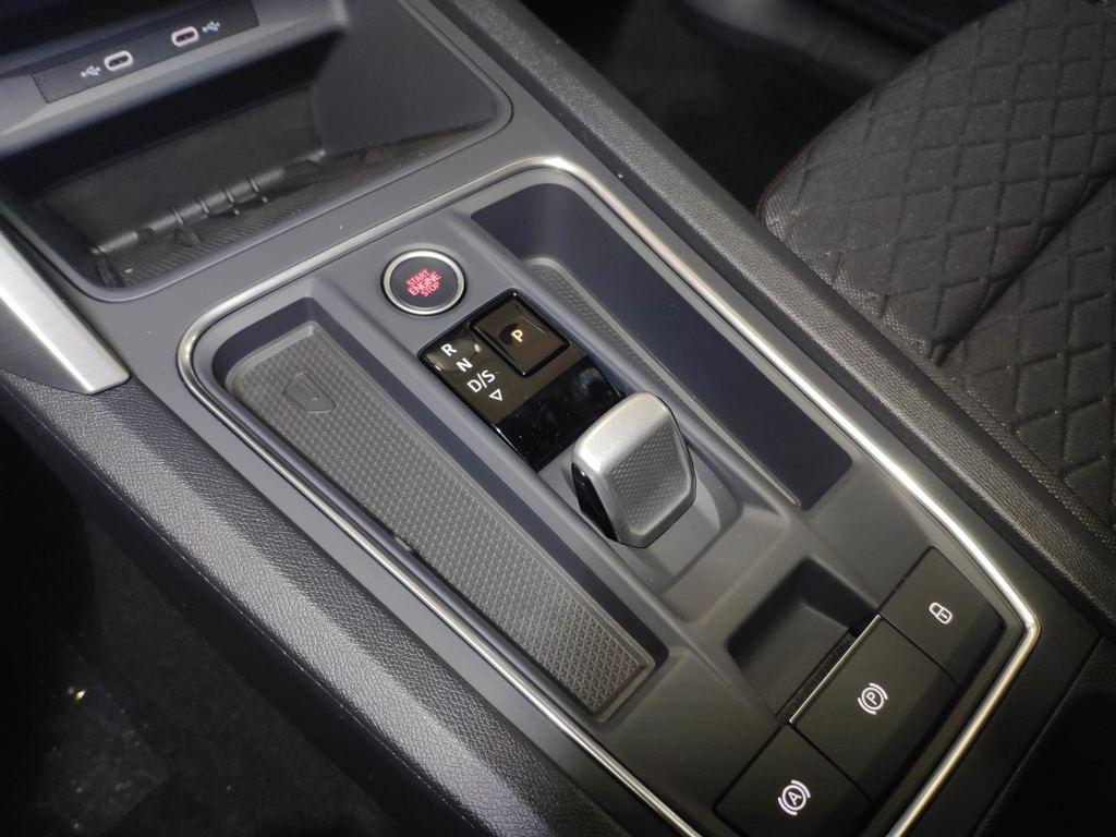 SEAT León 1.5 TSI e-Hybrid FR XM DSG 150 kW (204 CV) - 9