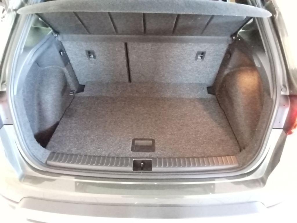 SEAT Arona 1.0 TSI S&S Xperience XM 85 kW (115 CV) - 6