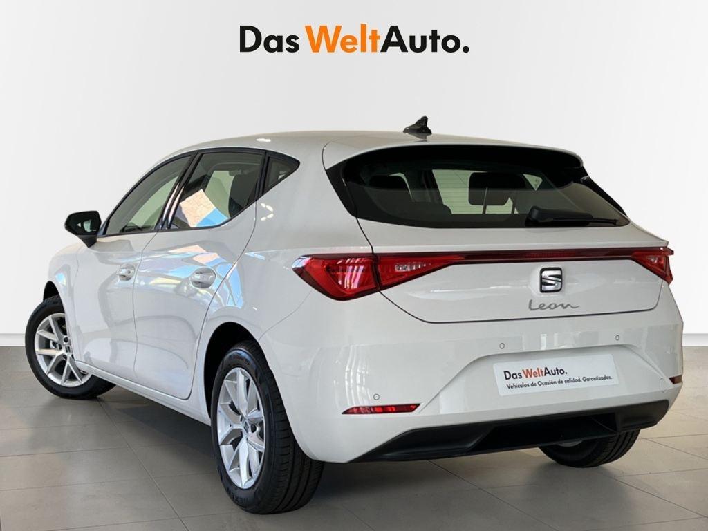 SEAT León 1.5 eTSI Style 25 Aniversario DSG 85 kW (116 CV) - 1