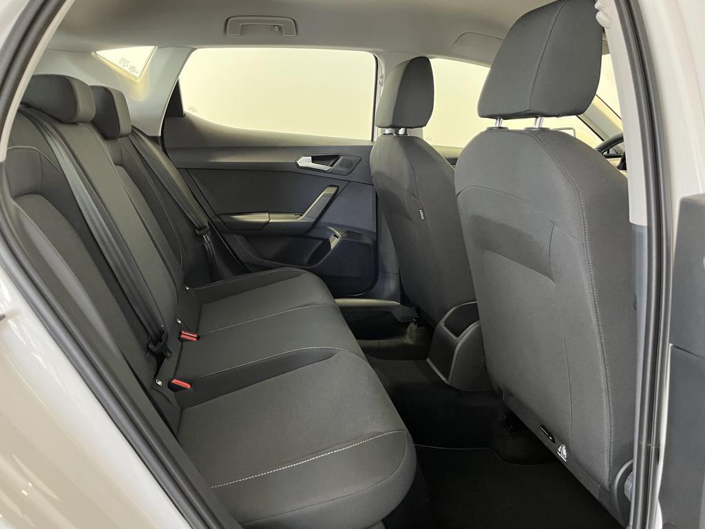 SEAT León 1.5 eTSI Style 25 Aniversario DSG 85 kW (116 CV) - 5