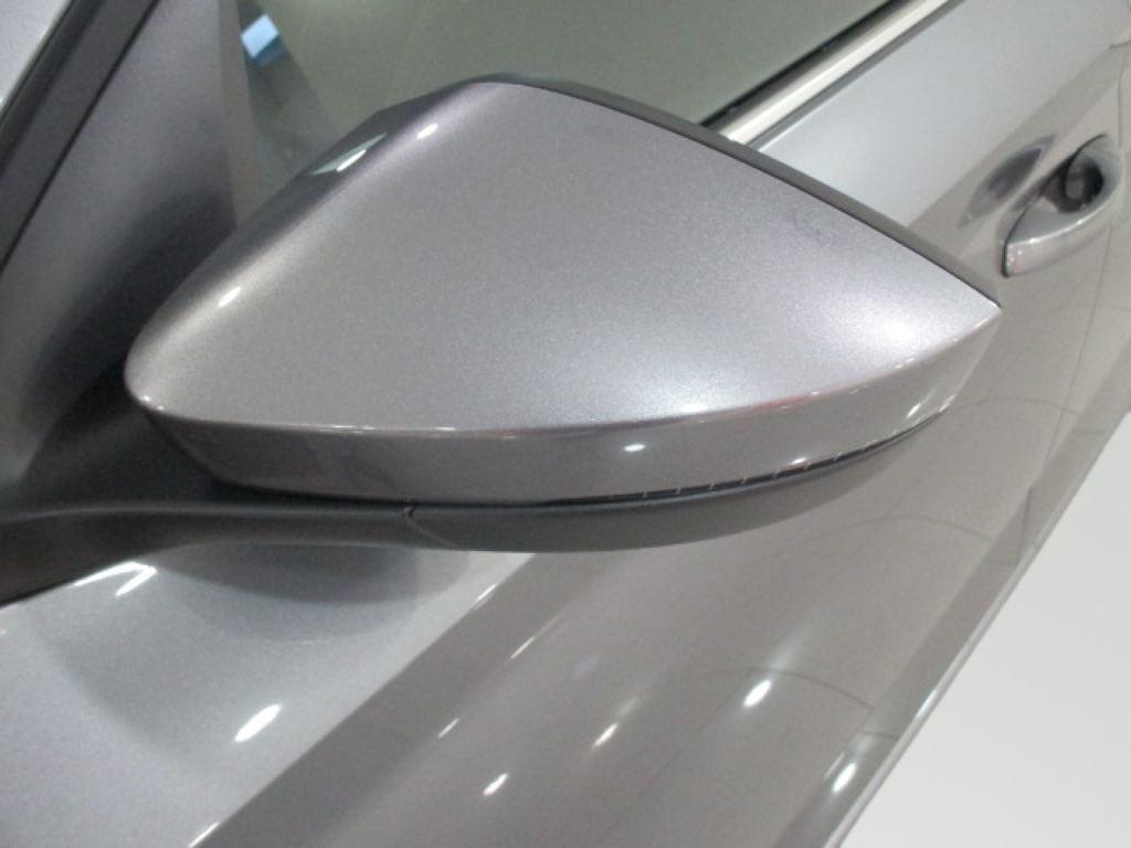 Skoda Scala 1.0 TSI Selection 85 kW (115 CV) - 11