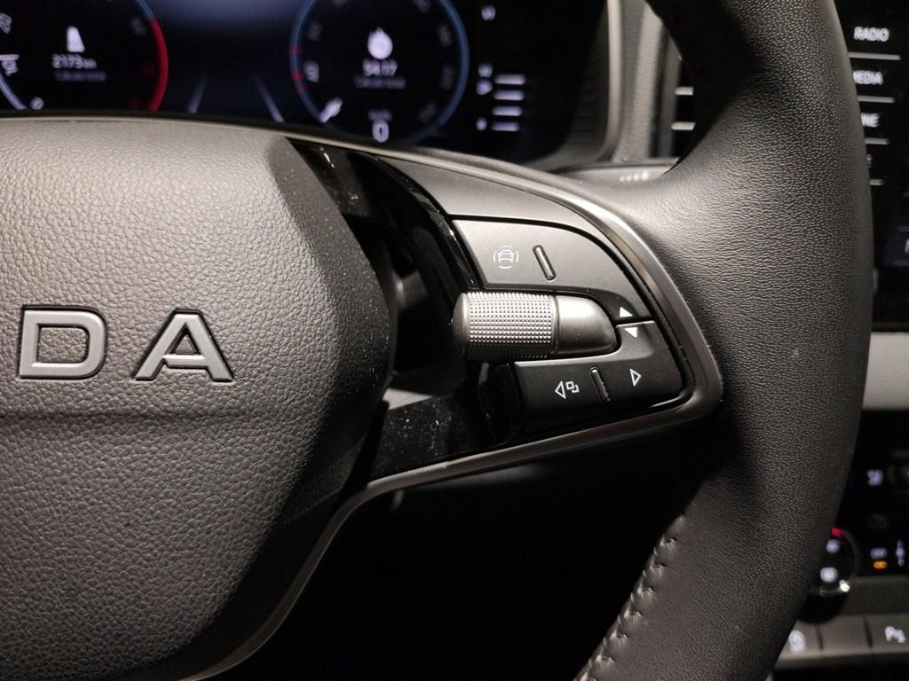 Skoda Karoq 1.5 TSI ACT Selection 110 kW (150 CV) - 9