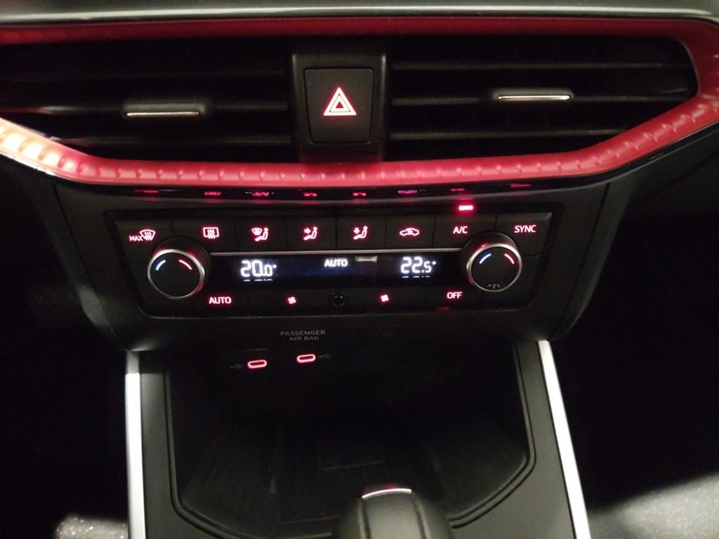 SEAT Arona 1.0 TSI FR XM DSG 85 kW (115 CV) - 14