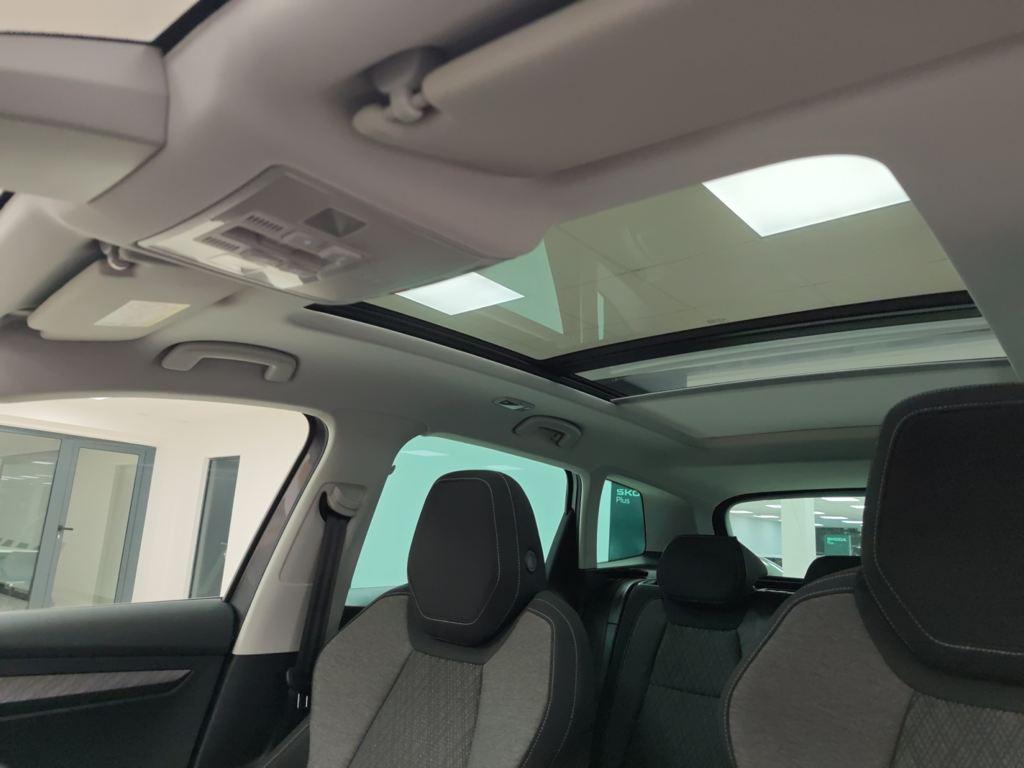 Skoda Karoq 2.0 TDI Style 4x4 DSG 110 kW (150 CV) - 12