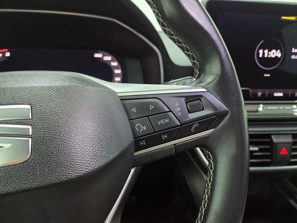 SEAT León 1.5 TSI S&S Style 25 Aniversario 85 kW (116 CV) - 11
