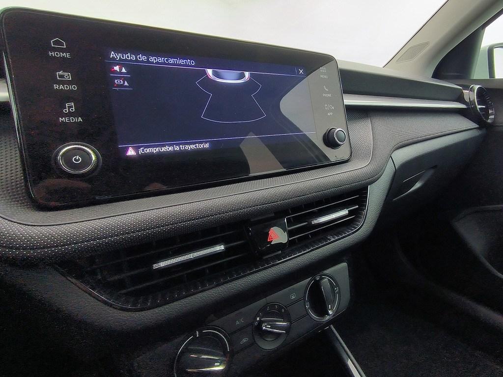 Skoda Fabia 1.0 TSI Selection 70 kW (95 CV) - 15