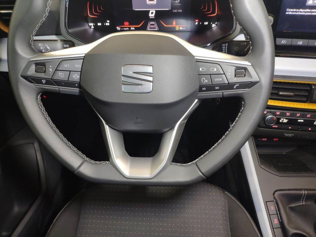 SEAT Arona 1.0 TSI Style XM 85 kW (115 CV) - 16