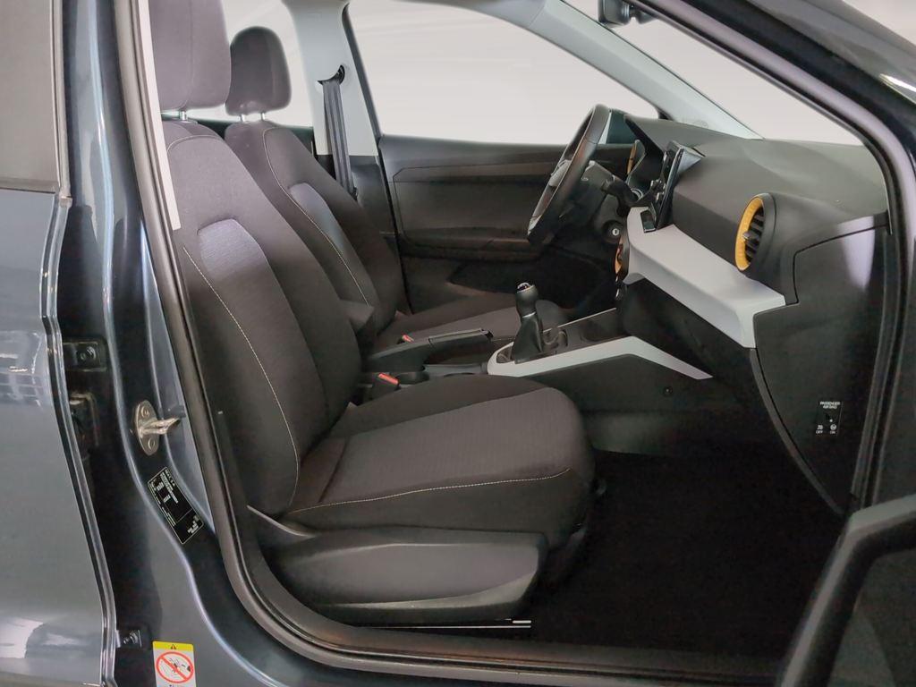 SEAT Arona 1.0 TSI Style Special Edition 85 kW (115 CV) - 4