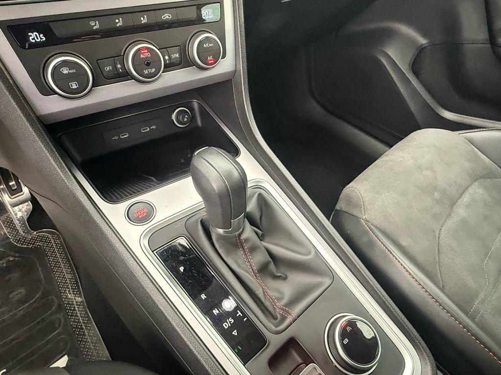 SEAT Ateca 1.5 TSI S&S FR Special Edition DSG 110 kW (150 CV) - 10