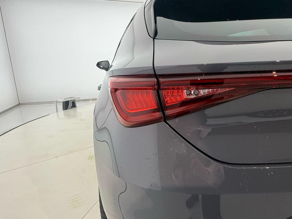 SEAT León 1.5 eTSI S&S FR Special Edition DSG 110 kW (150 CV) - 9