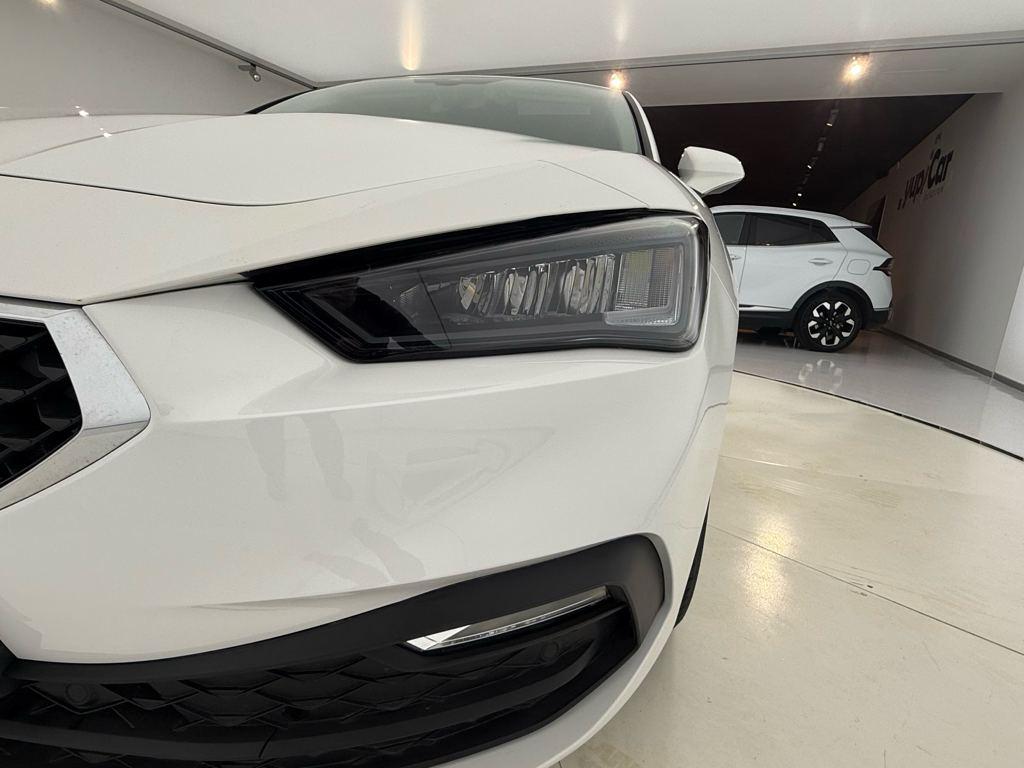 SEAT León ST 1.0 TSI S&S Style XL 81 kW (110 CV) - 12